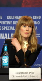 Rosamund Pike et Daniel Bruehl à la Berlinale